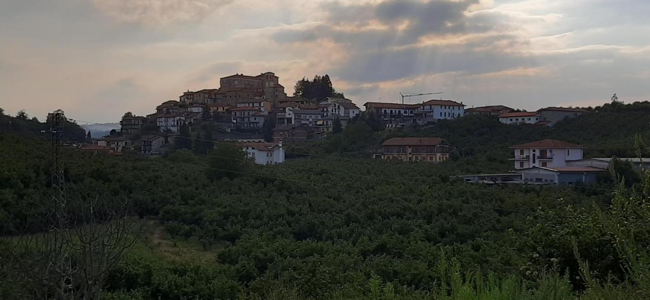 Ristorante Albergo Da Maurizio Cravanzana Exteriér fotografie