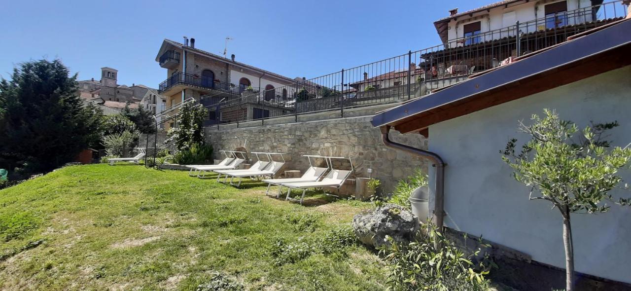 Ristorante Albergo Da Maurizio Cravanzana Exteriér fotografie