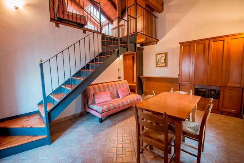 Ristorante Albergo Da Maurizio Cravanzana Exteriér fotografie