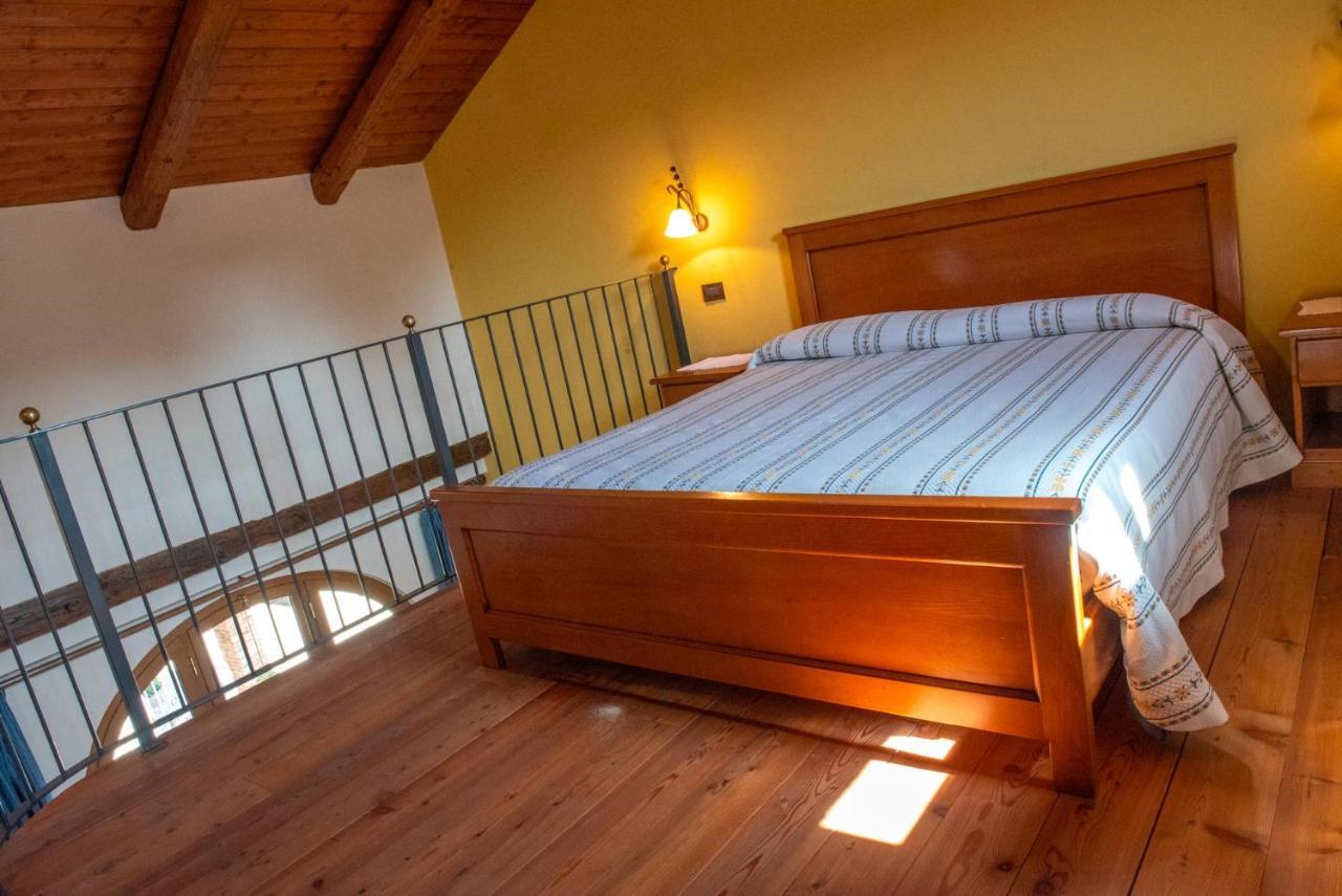 Ristorante Albergo Da Maurizio Cravanzana Exteriér fotografie