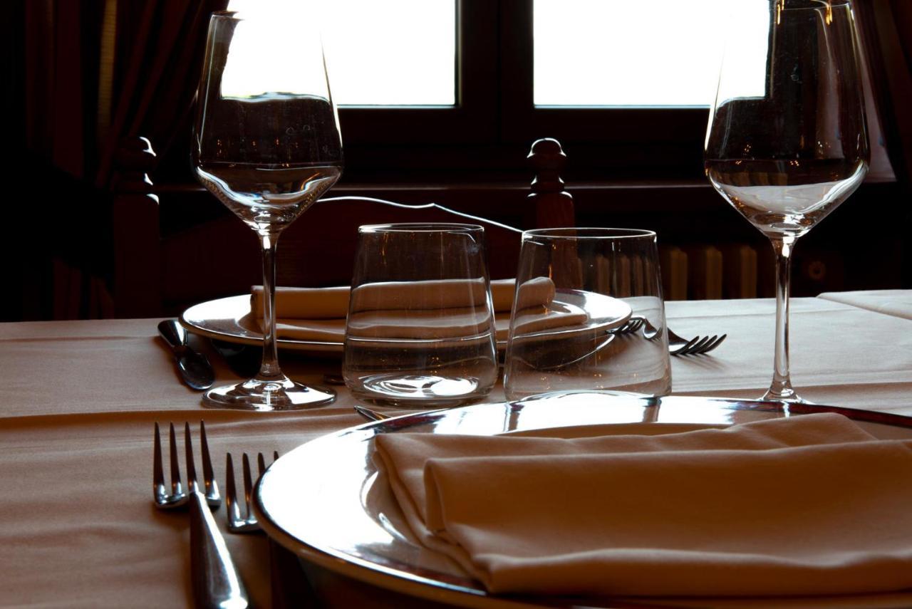 Ristorante Albergo Da Maurizio Cravanzana Exteriér fotografie